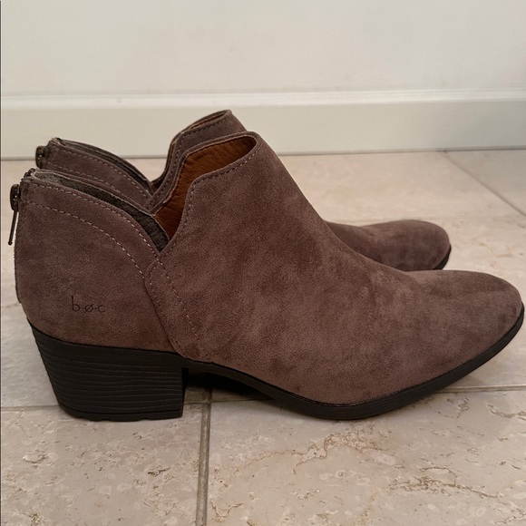 BOC New Celoisa Brown Suede Fabric Block Heel Back Zip Booties Boots size‎ 10 - Picture 10 of 10